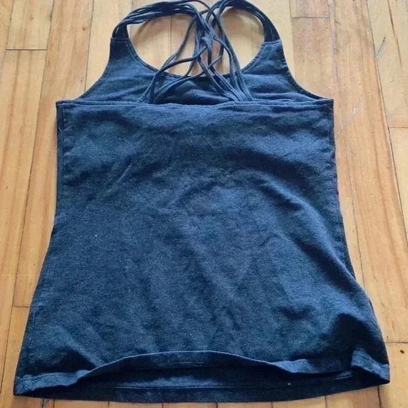 Calvin  klein workout top with built in bra - Picture 3 of 6